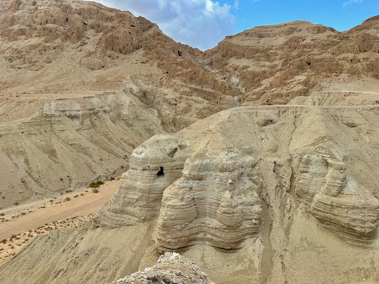 Qumran Nov 2025 Egypt-Jordan-Israel Tour John DeLancey