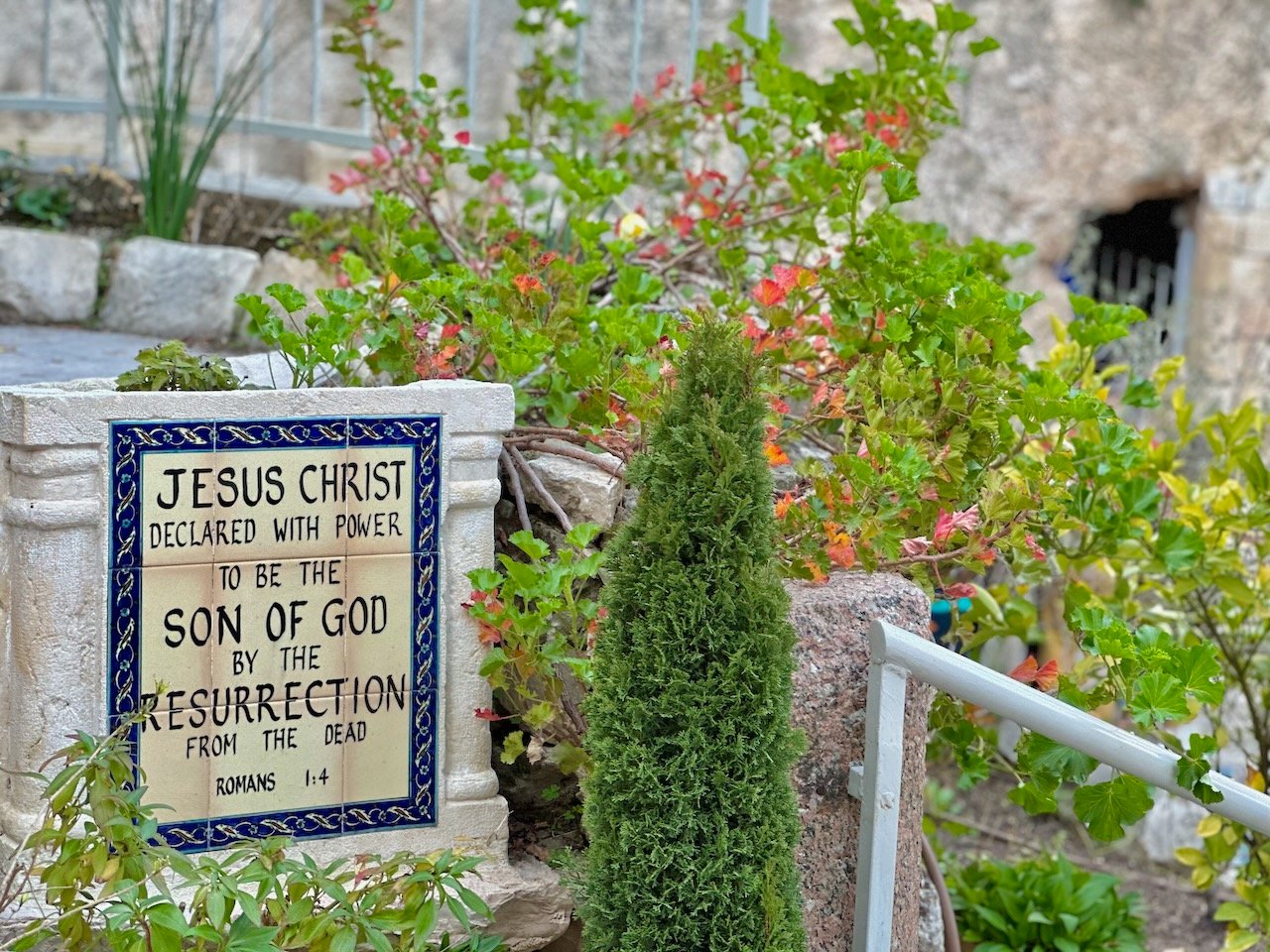 Garden Tomb Scripture 3 Feb 23 Israel Tour John DeLancey